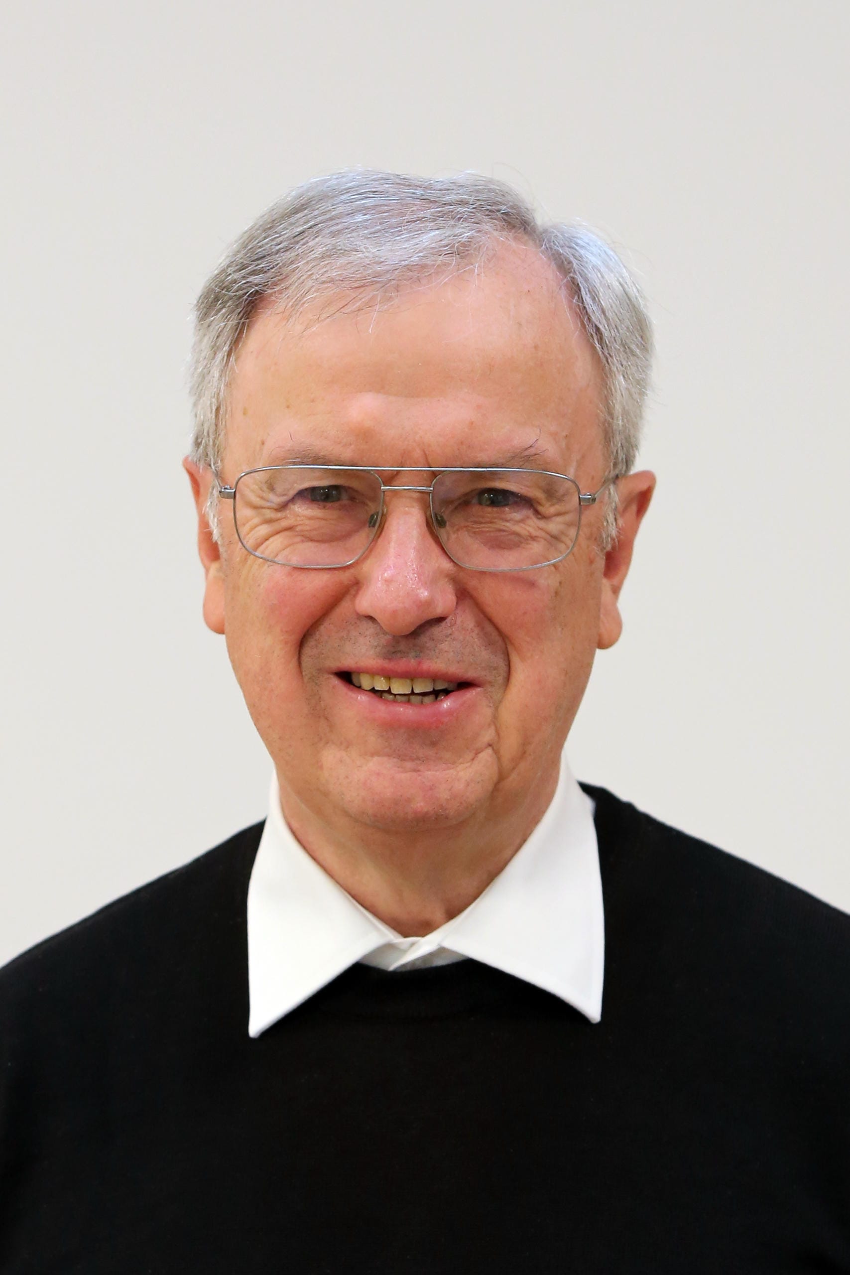 Domvikar Bernhard Drapatz